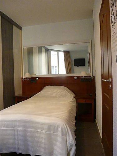 Hotel Paname クリシー エクステリア 写真